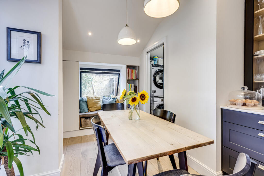 House in Southend-on-Sea - View 5