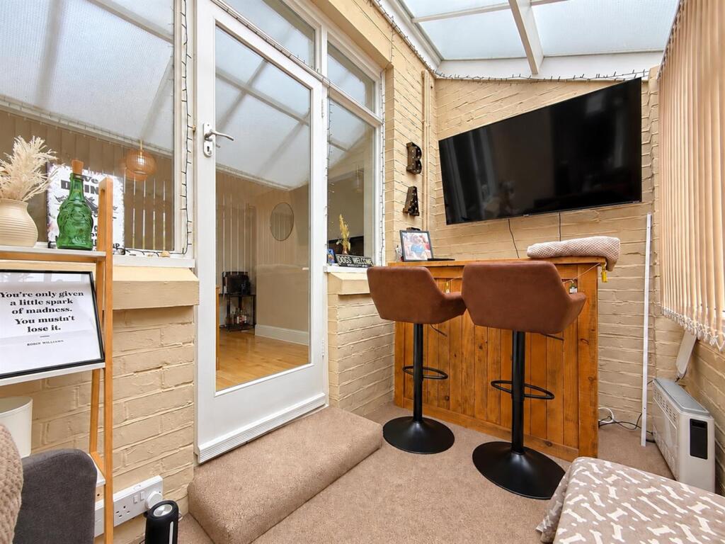 House in Portsmouth - View 5