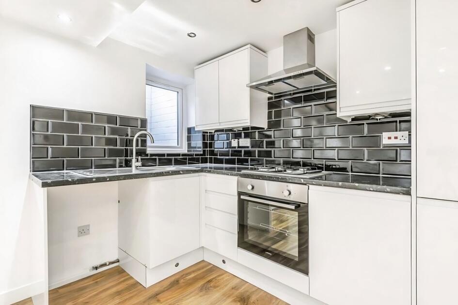 Main image of property: Bromley Road London SE6