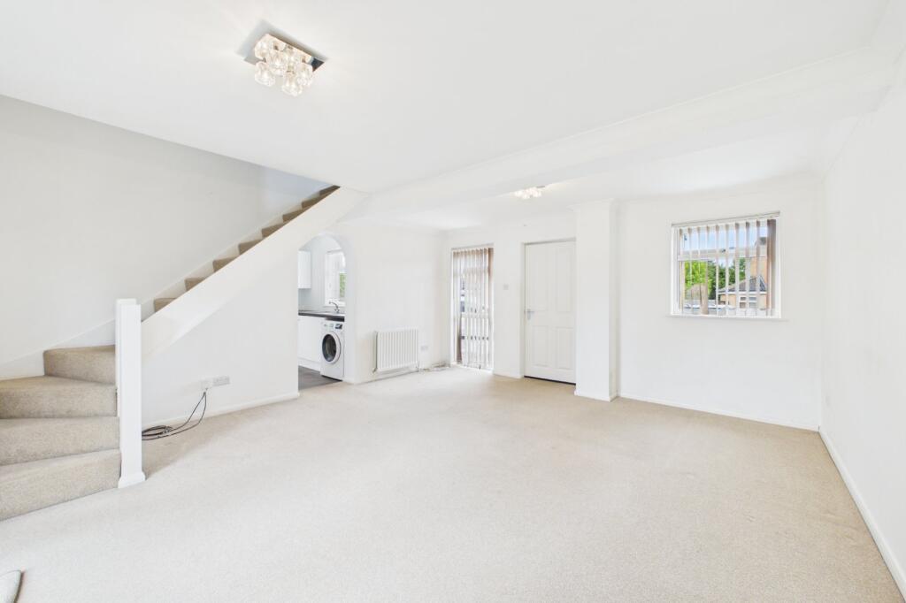 House in Wokingham - View 2