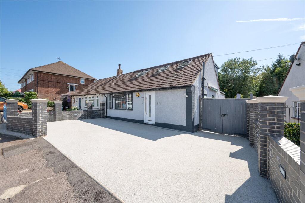 Main image of property: High Street, Colney Heath, St. Albans, Hertfordshire