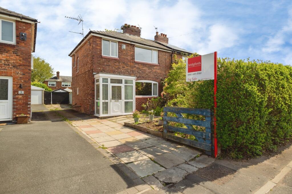 Main image of property: Siddington Avenue, Manchester, Greater Manchester, M20