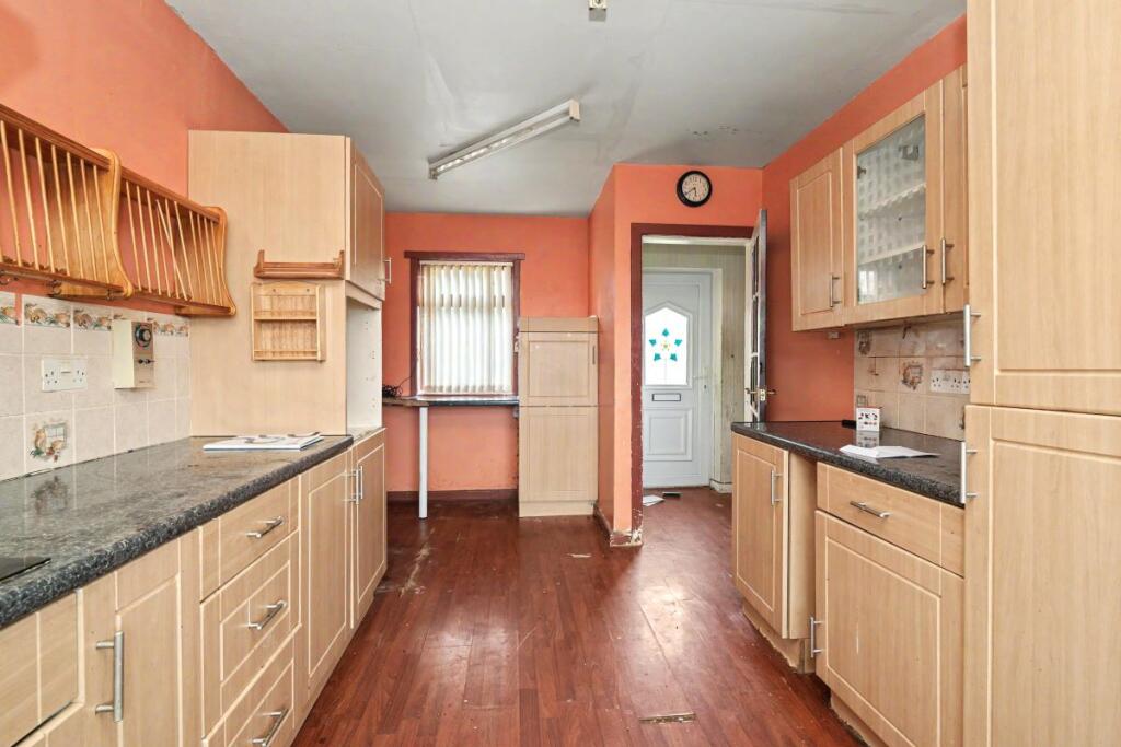 House in Calderdale, Boulderclough - More
