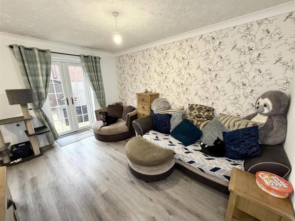 Foxglove Court, Spalding photo 3