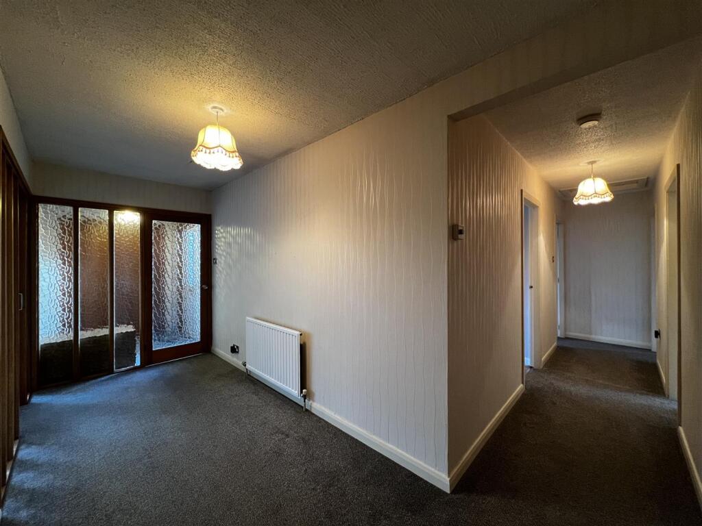 House in Dingwall, Highland - More
