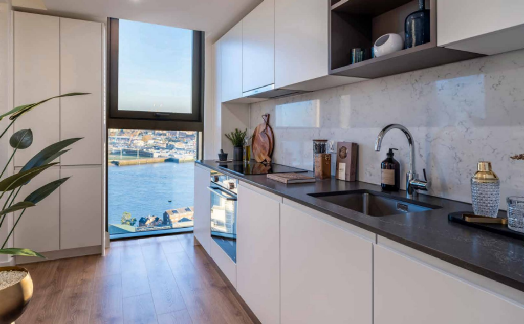 Apartment in London - More