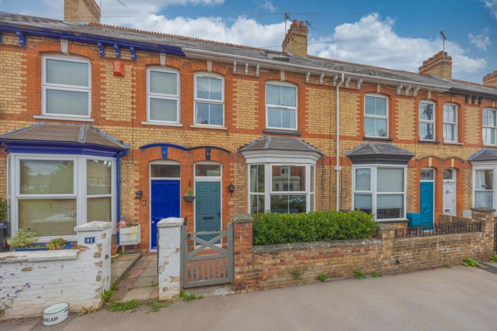 Main image of property: 40 Greenway Avenue, Taunton