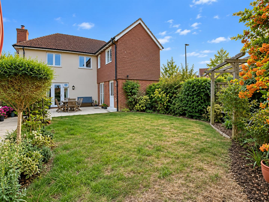House in Braintree, Black Notley - View 4
