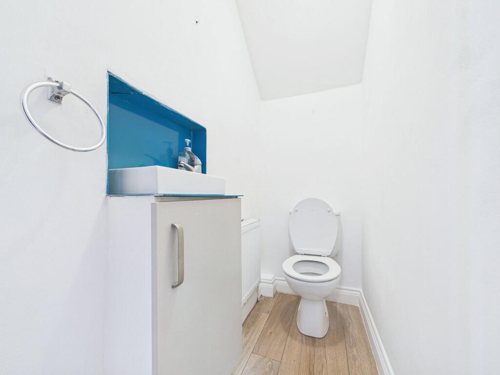 House in Torquay - View 5
