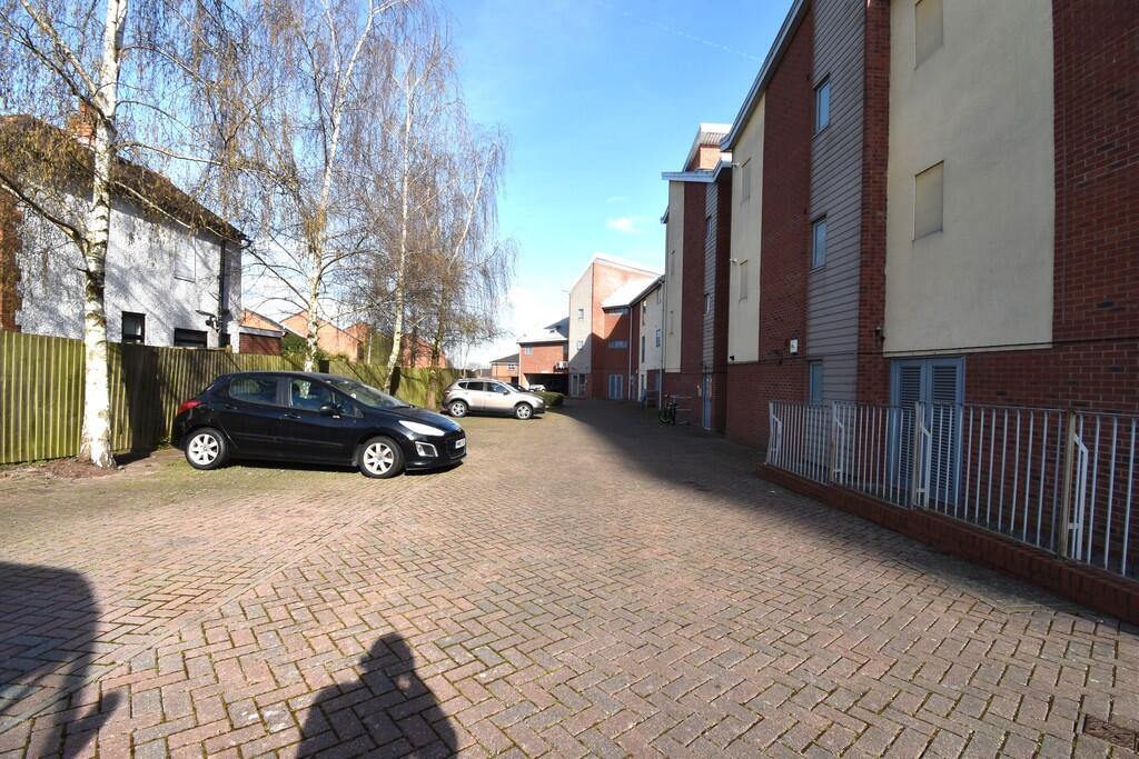 Property photo 8