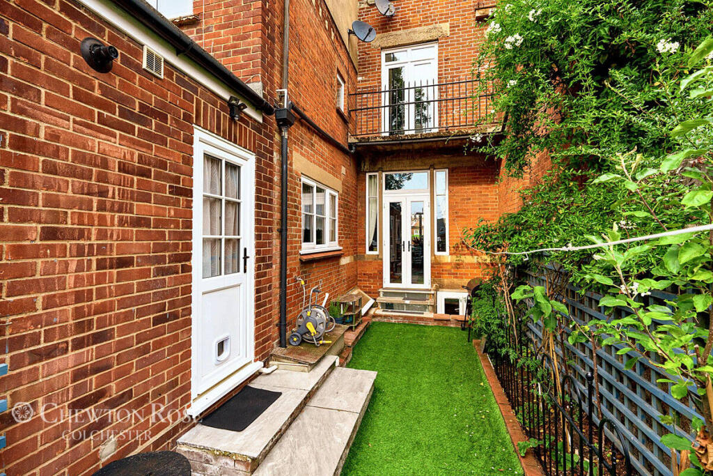 Creffield Road, Colchester photo 4