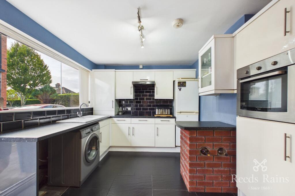 House in Preston - View 5