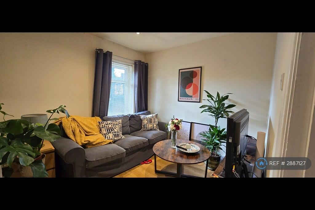 Main image of property: Bennett Road, Leeds, LS6