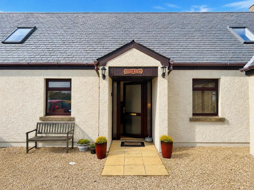 House in Kilmarnock, North Ayrshire - View 2