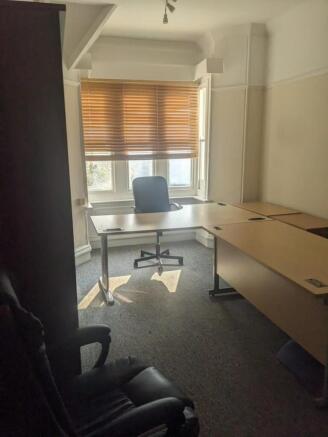 Suite 11.jpg