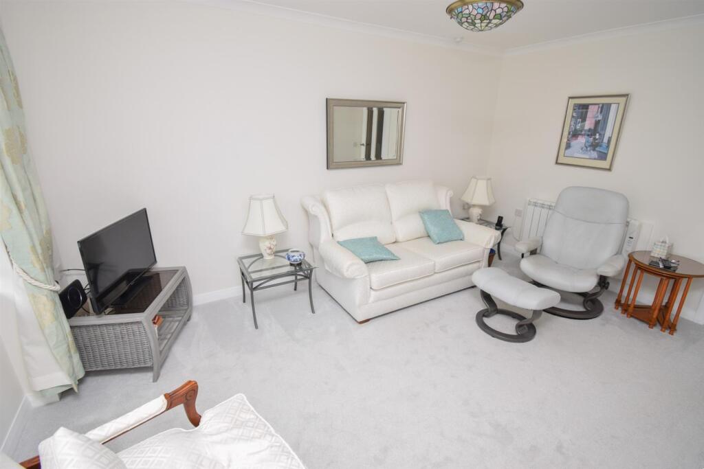 40 Argyle Court, Inverness photo 4