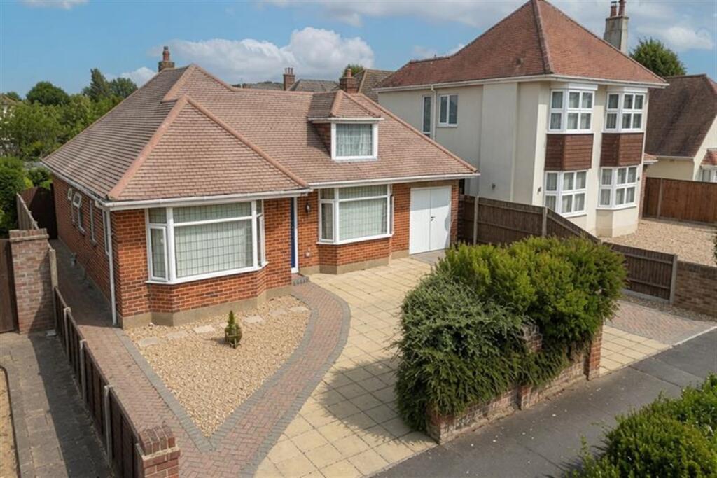 Main image of property: Hengistbury Head