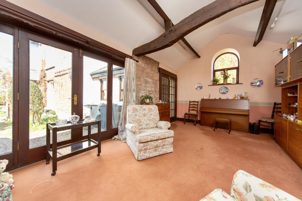 House in Neston, Little Neston - View 5