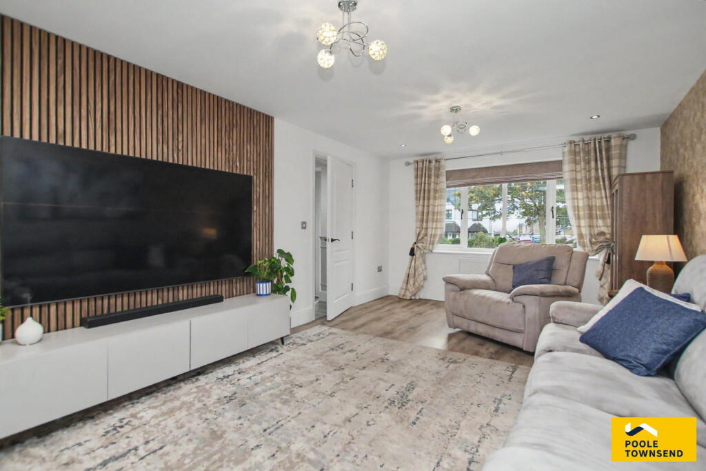 House in Lancaster - View 5
