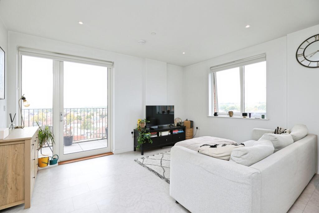 Main image of property: Parva Grove, Greenford, UB6
