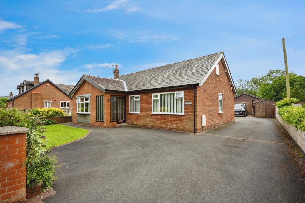 Main image of property: Darkinson Lane, Lea Town, Preston, Lancashire, PR4