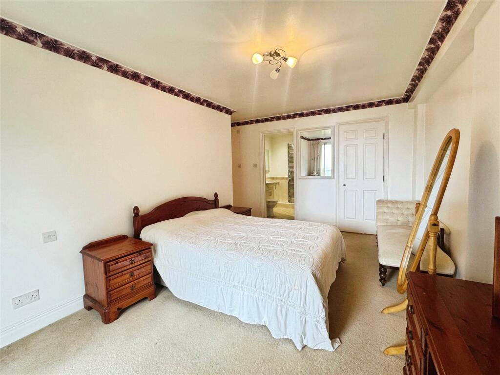 Manor Road, Bournemouth, Dorset – další