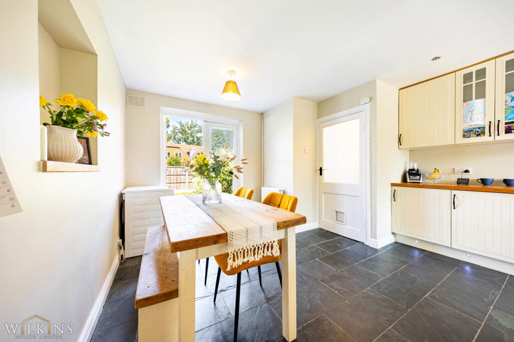 House in North Warwickshire, Hartshill - More