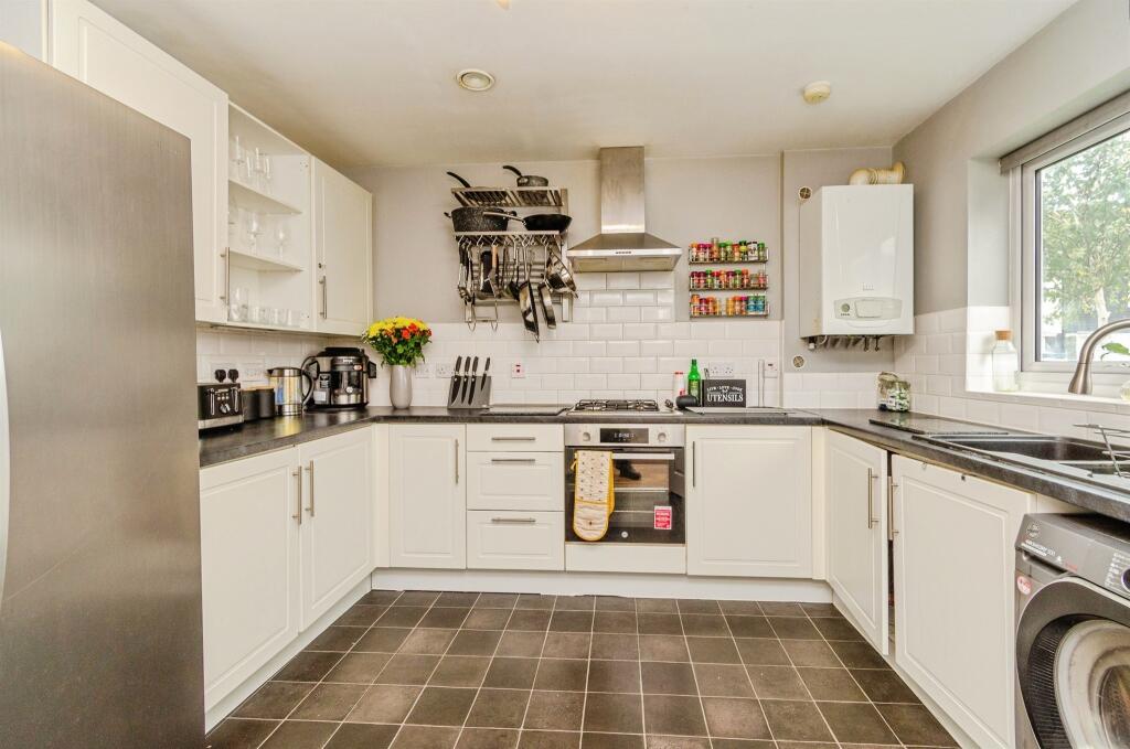 Pattern Drive, Wednesbury - View 4