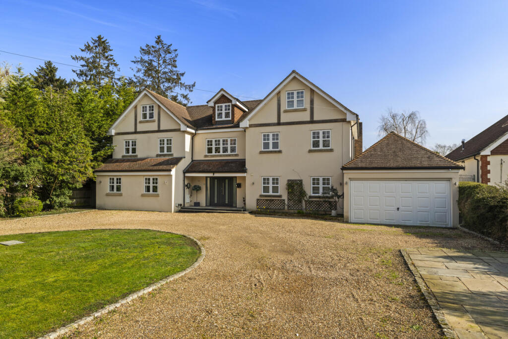 Main image of property: The Park, Leatherhead, KT23