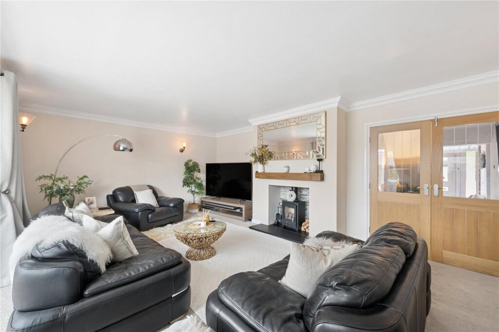 House in Wakefield, Lee Moor - View 2