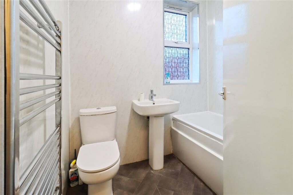 House in North Tyneside, Benton - View 6