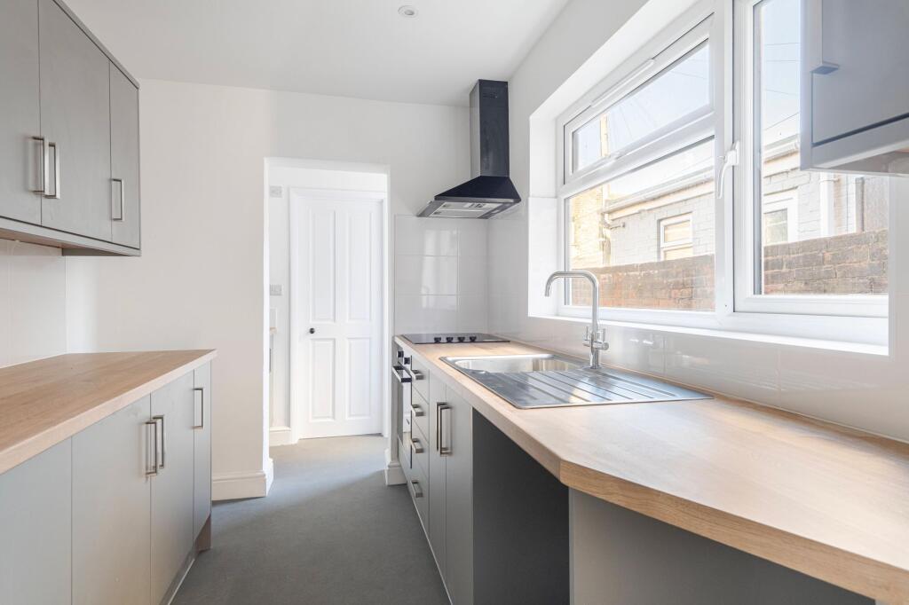 House in East Suffolk, Lowestoft - View 4
