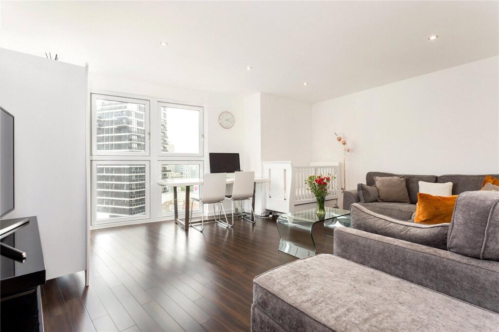 Apartment in London - More