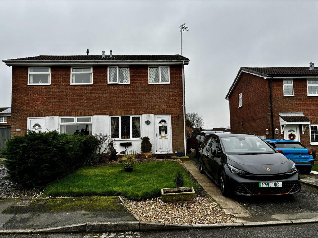 Main image of property: Rosecroft Gardens, Swadlincote, DE11 9AF