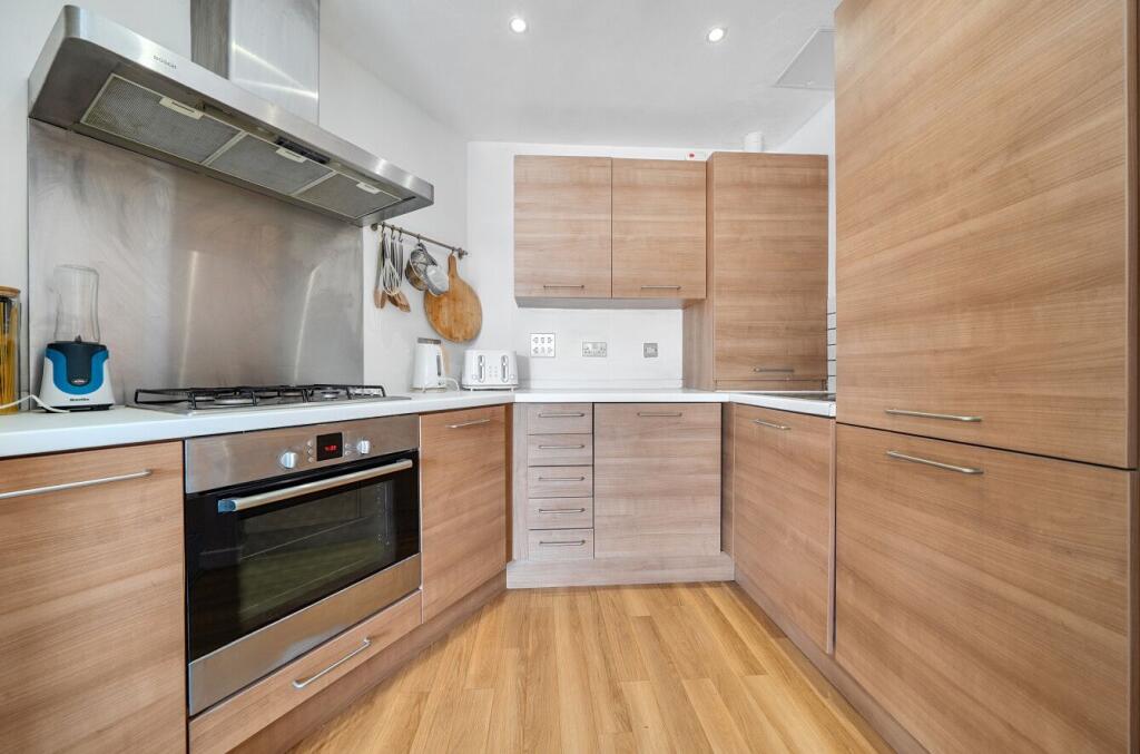 Apartment in Chelmsford - View 4