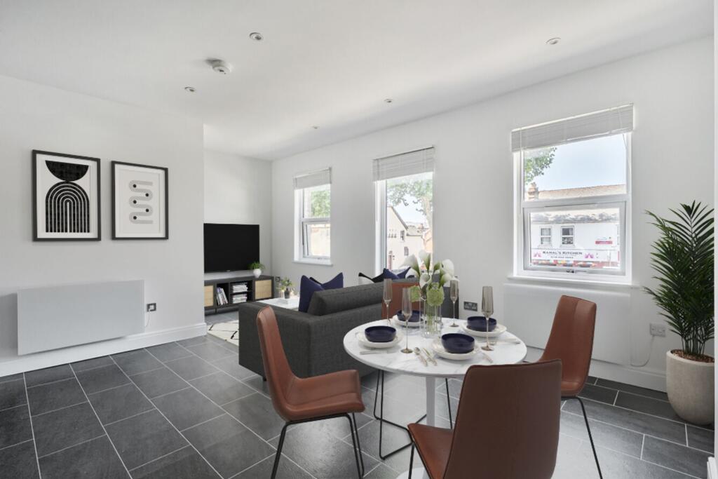 Main image of property: Caversham Road, Reading, RG1