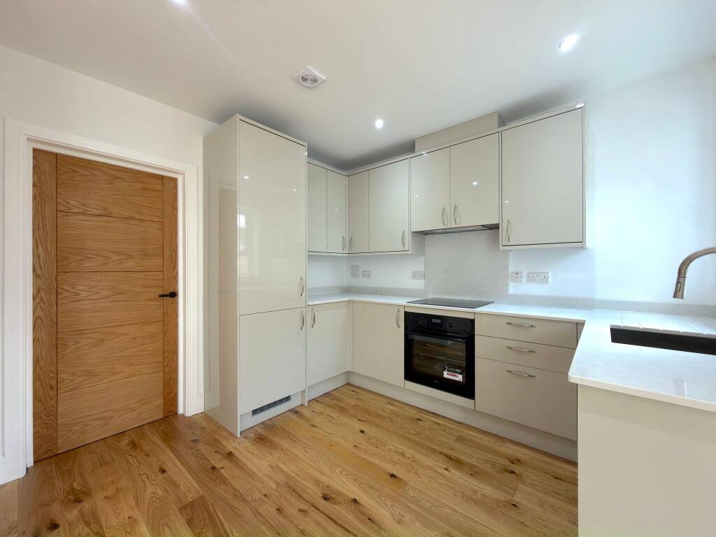 House in Faversham, The Orchards - View 5