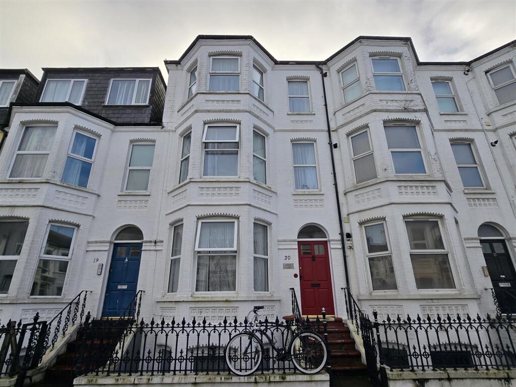 4-bed other on Paget Road, Great Yarmouth, £240,000