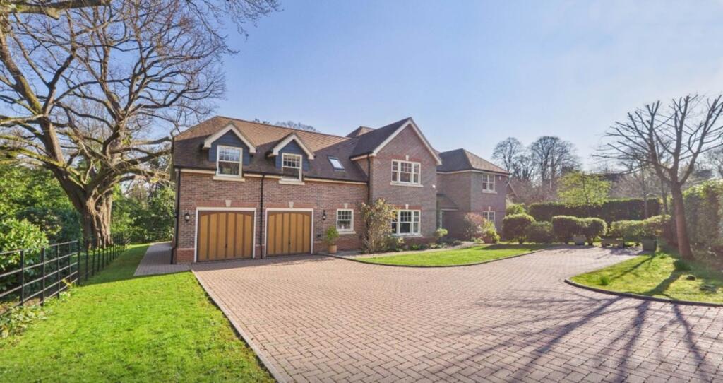 Main image of property: Pangbourne, Berkshire - Set in a beautiful location