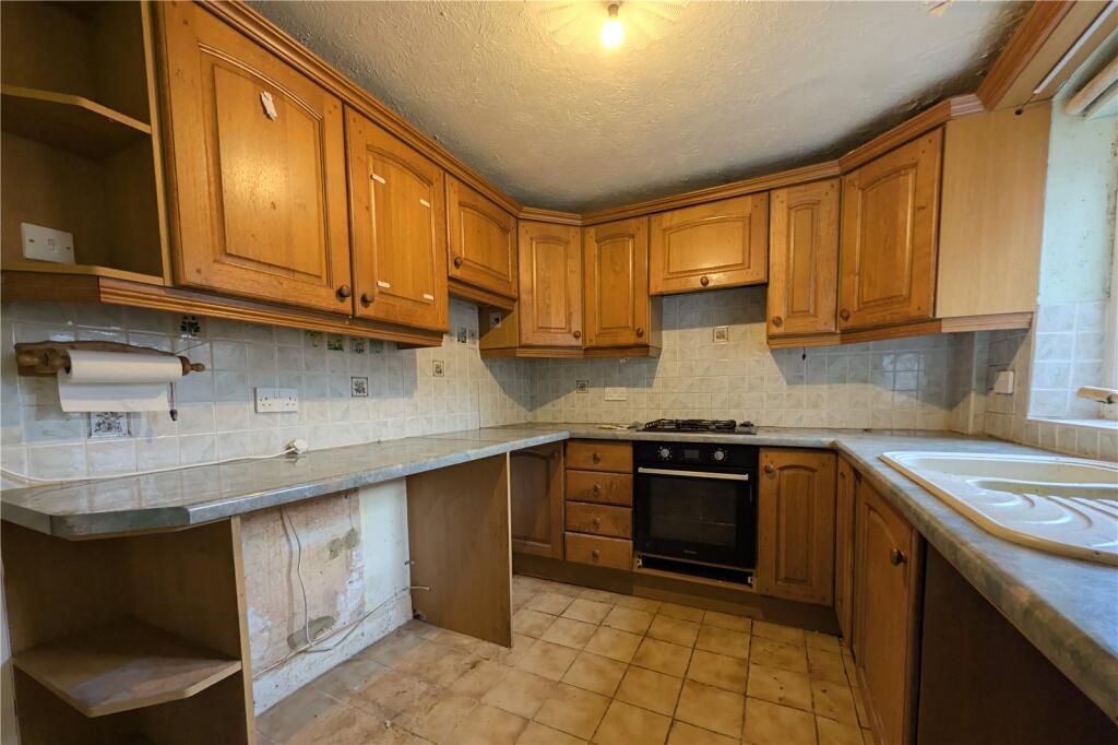 House in Basingstoke and Deane, Basingstoke - View 5