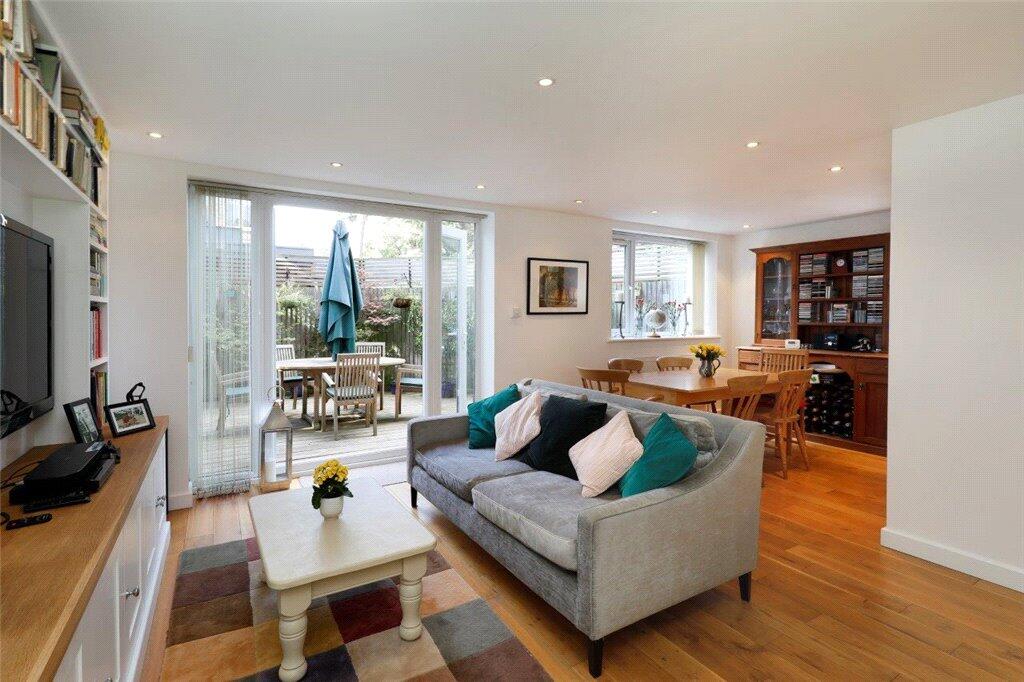 Main image of property: Aston Court, 18 Lansdowne Road, SW20