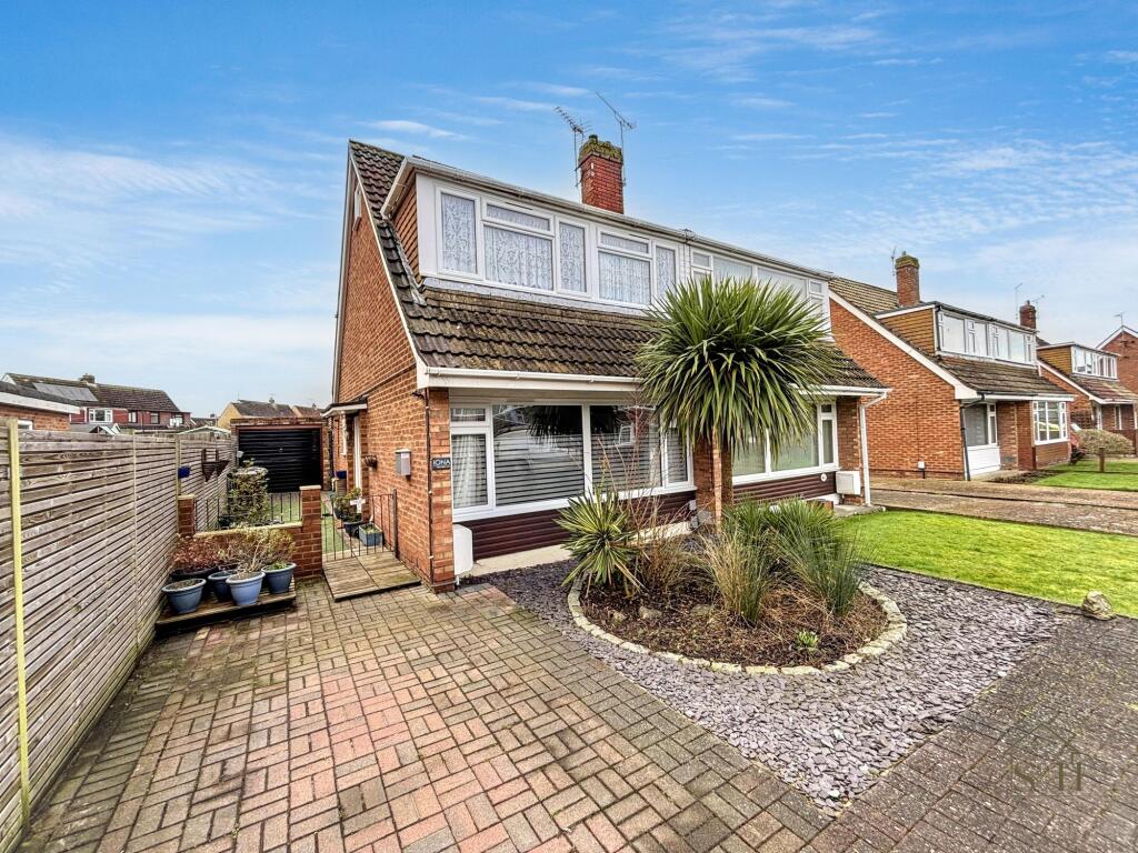 Main image of property: Weavers Way, Ashford, TN23