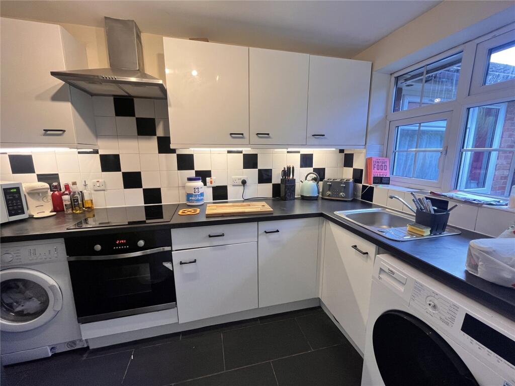 Twyfords Way, Monkmoor, Shrewsbury, Shropshire, SY2 - View 5