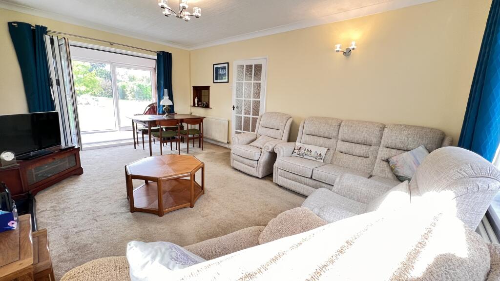 House in Peterborough - View 4