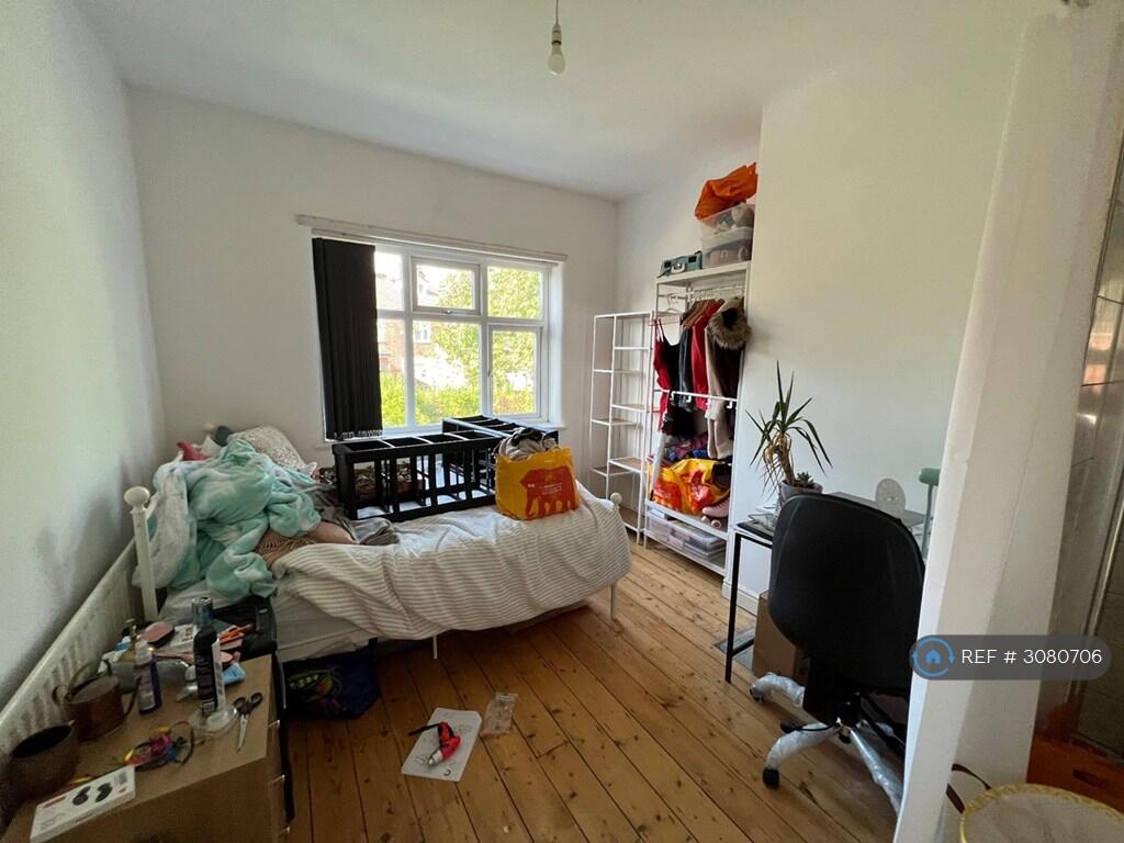 House in Manchester - View 4