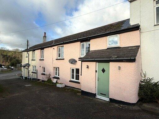 Main image of property: 2 Ingleton Terrace, Knowle, Braunton