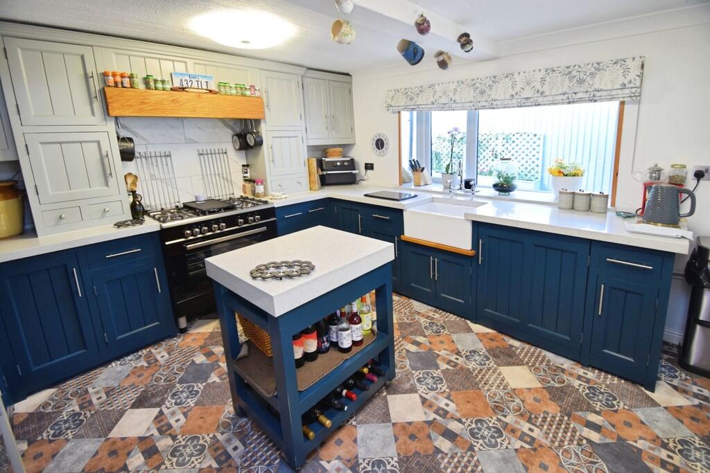 Additional image 19 of New line , Bradford 