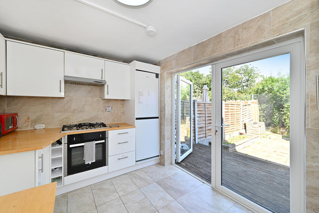 House in London, Beckton - View 4