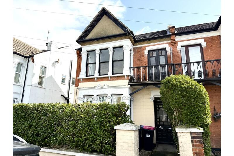 Main image of property: Elderton Road , Westcliff-on-Sea, Essex