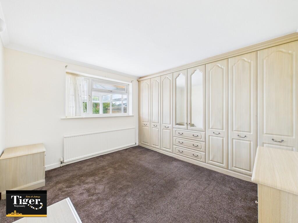Guildford Way, Poulton-le-Fylde photo 4